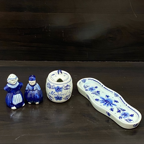 DELFTS Holland Dutch Boy Girl Salt & Pepper Shaker - Picture 2 of 14